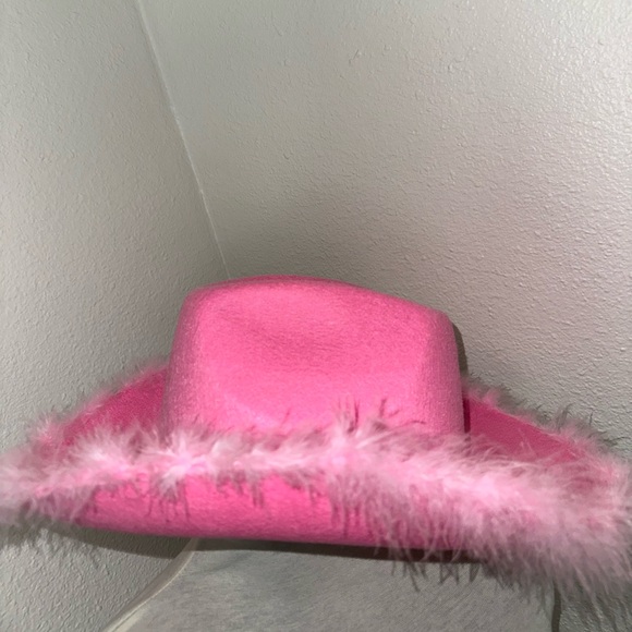 Hot Pink Cowgirl Cowboy Hat with Fur Rim - Picture 3 of 9